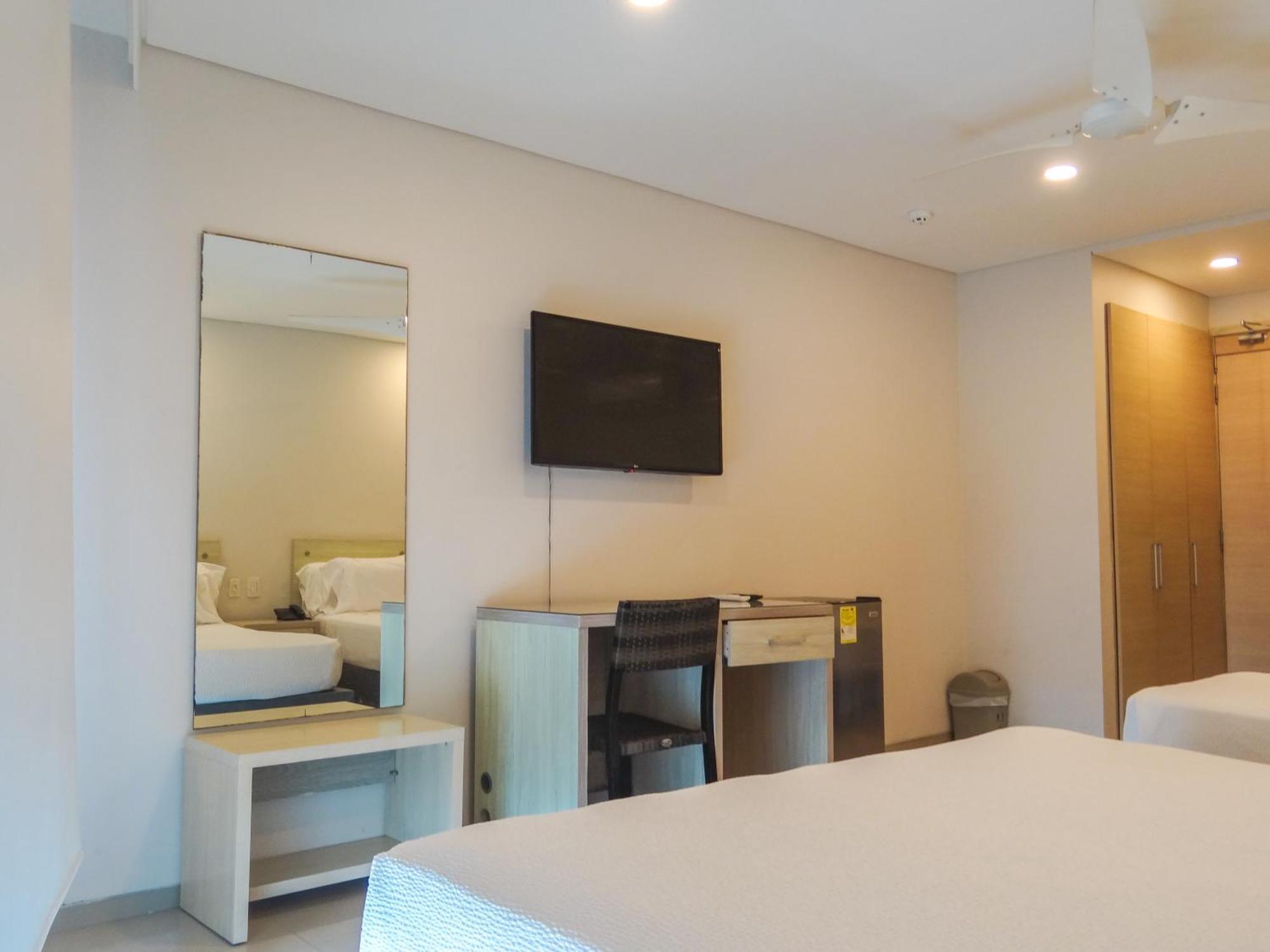 Hotel Summer Frente Al Mar — Foto’s 1